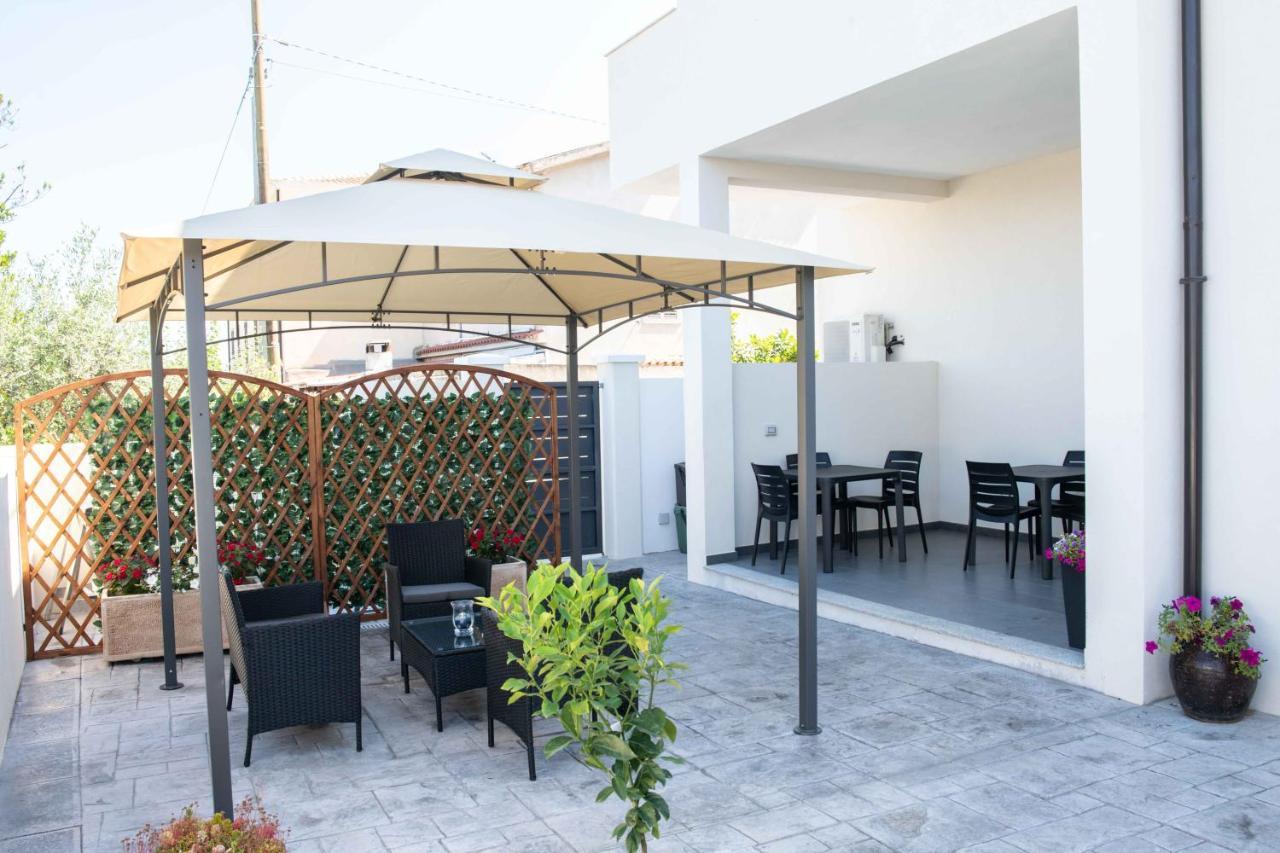 B&B Il Viaggiatore Tortoli Ngoại thất bức ảnh
