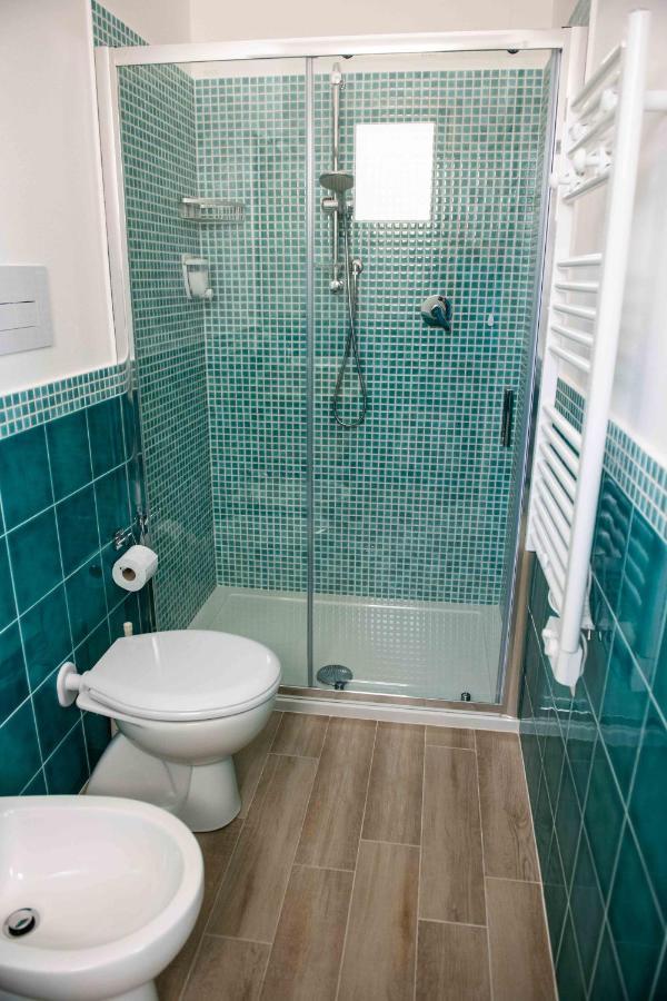 B&B Il Viaggiatore Tortoli Ngoại thất bức ảnh