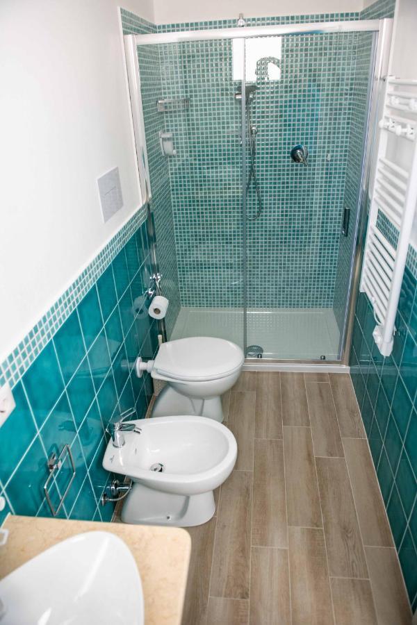 B&B Il Viaggiatore Tortoli Ngoại thất bức ảnh